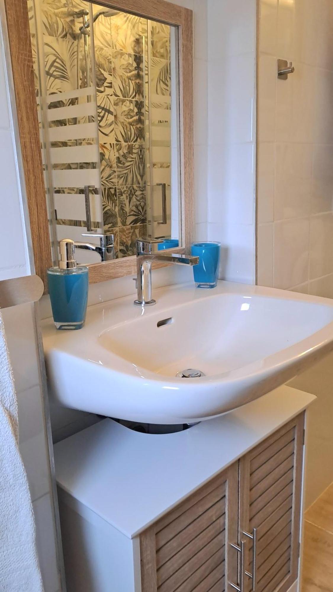 Blue Breeze Apartment Germignaga Екстериор снимка