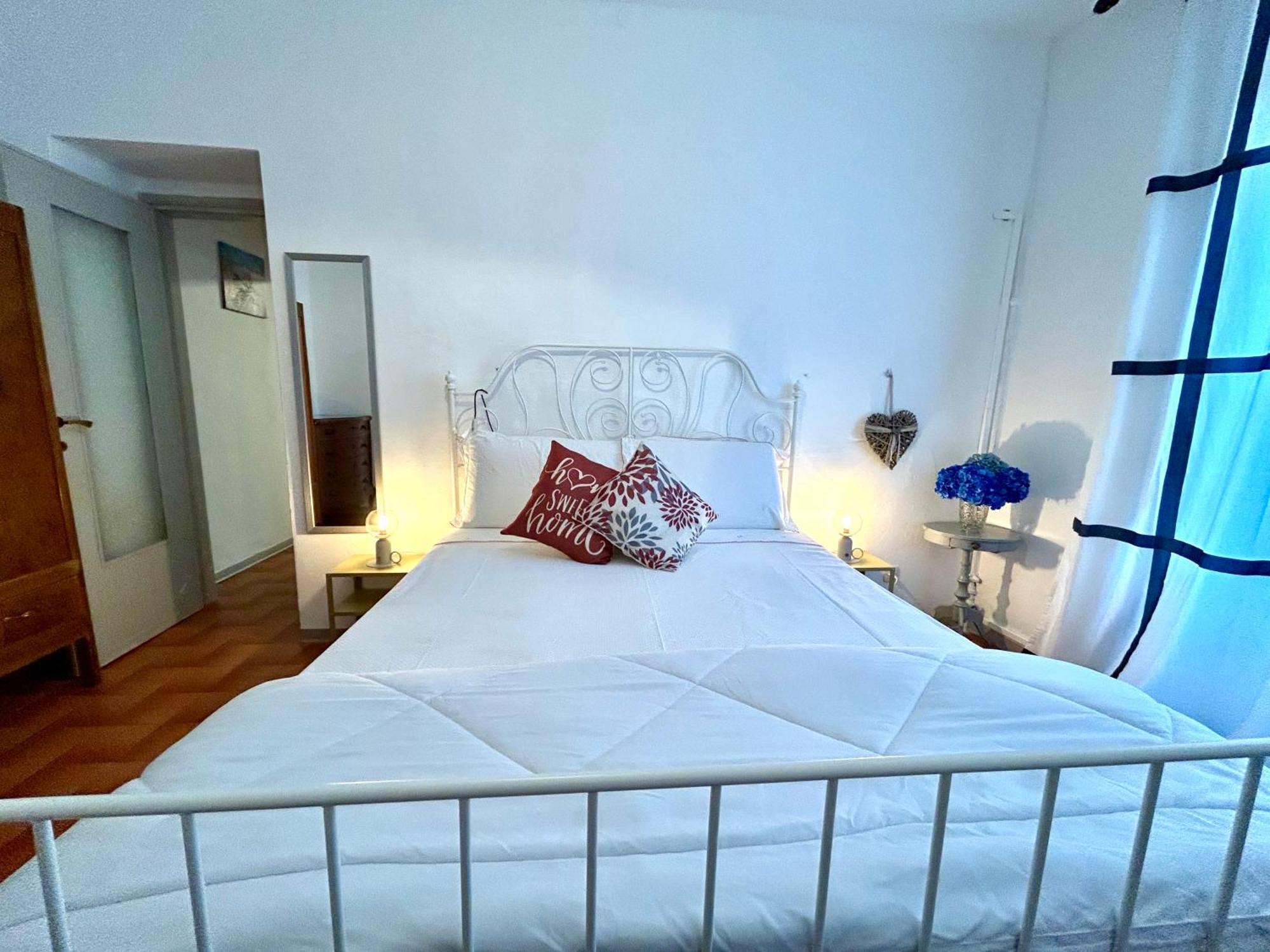 Blue Breeze Apartment Germignaga Екстериор снимка